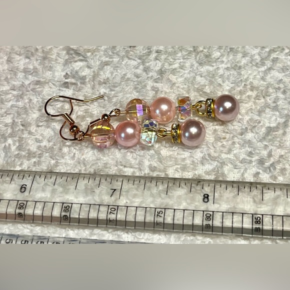 Glass pearl and Swarovski earrings-classics! - Picture 4 of 6